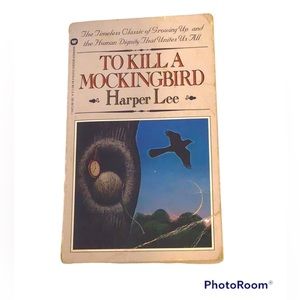 👠 To Kill a Mockingbird- Softcover Book